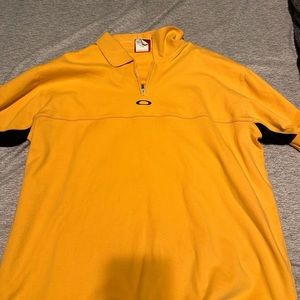 Vintage 90’s Oakley Quarter Zip Tee/Polo